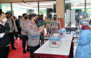 Kapolri Cek Isoter di Hotel Asrama Haji Surabaya