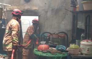 Lupa Matikan Tungku Kayu, Dapur Milik Warga di Jember Ludes Terbakar
