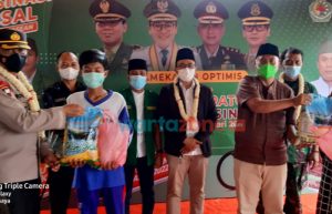 PR Ratoh Ebuh Solution Gelar Vaksinasi Massal di Pasean, Yang Beruntung Bawa Pulang Motor