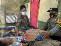 Peduli Penderita Gizi Buruk, Polsek Besuk Probolinggo Berikan Bantuan