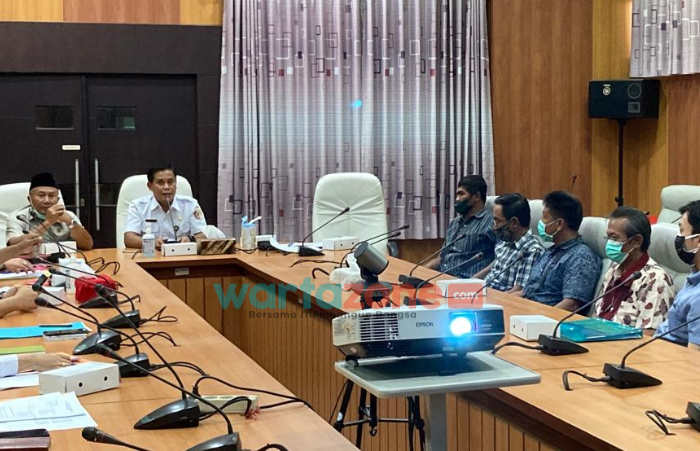 Pemkab Jember Tinjau dan Evaluasi Pertambangan di Gunung Kapur Puger Akibat Penurunan PAD
