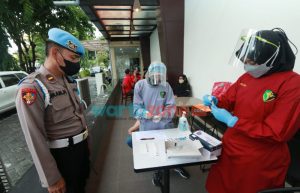 Peringati HPN 2022, Polda Jatim Gelar Turnamen Bulu Tangkis Piala Kapolda