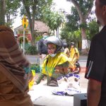 Pasar Murah, Minyak Goreng Murah, Minyak Goreng Langka, Berita Bondowoso, Pasar Murah di Bondowoso, Perum Bulog Bondowoso, Bulog Hadirkan Pasar Murah, Paket Minyak Goreng Murah,