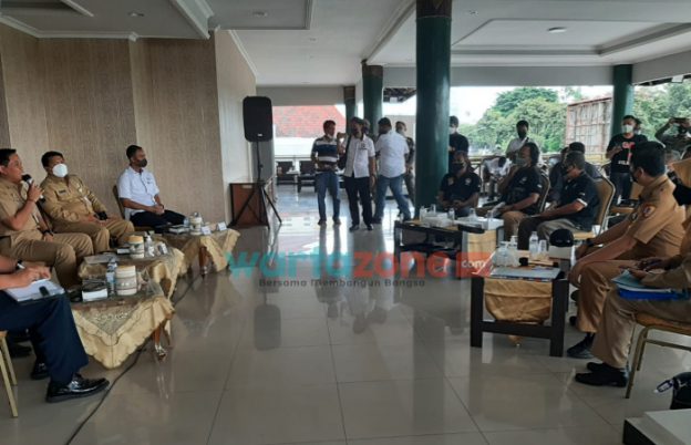 Penertiban PKL di Jember