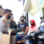Presiden Jokowi Berempati Kepada Ibu Yang Motornya Hilang Saat Pertama Kali Sebagai Driver Ojol