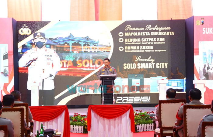 Resmikan Sarpras Kepolisian dan Solo Smart City, Kapolri_ Pelayanan Publik Mudah dan Tak Berbelit-Belit