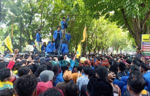 Ribuan Aktivis PMII Kepung Polres Sumenep, Desak Segera Proses Penyebar Hoaks