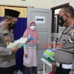 Kunjungi Bayi Perempuan yang Diduga Dibuang di Poncogati, Kapolres Bondowoso Pastikan Lakukan Penyelidikan
