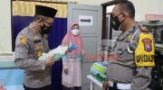 Kunjungi Bayi Perempuan yang Diduga Dibuang di Poncogati, Kapolres Bondowoso Pastikan Lakukan Penyelidikan