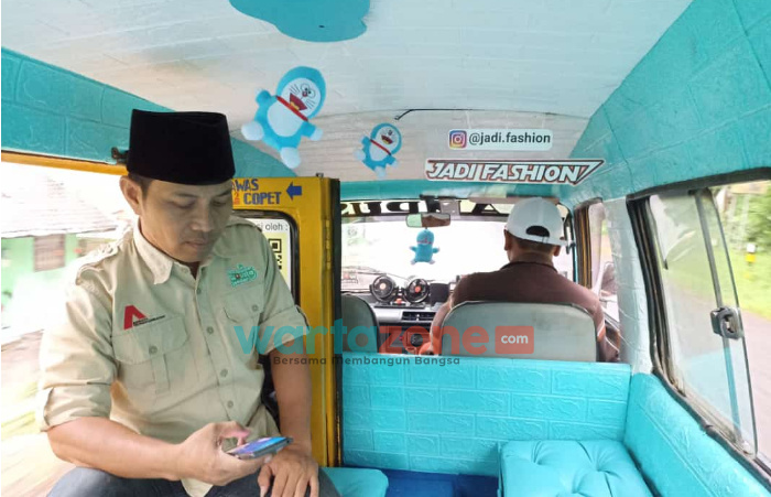 Mewahnya Naik Angkot Sultan di Jember, Penumpang Cukup Bayar Rp5 Ribu