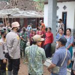 Kapolres Bondowoso, AKBP Wimboko, Gotong royong bersihkan rumah korban puting beliung,