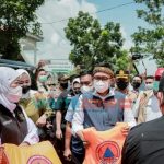 Bupati Baddrut Tamam Dampingi Gubernur Jatim, Sambangi Korban Banjir di Pamekasan