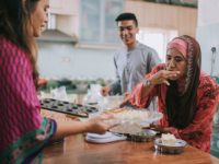 Hindari 5 Hal yang Membatalkan Puasa, Termasuk Onani di Siang Hari