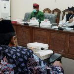 Foto: Ketua Komisi IV DPRD Banyuwangi, Ficky ​​Septalinda saat menggelar rapat kerja bersama mitra kerja eksekutif, Jum'at, 01 April 2022.