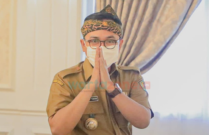 Menghadapi Revolusi Industri, Bupati Pamekasan Ajak Masyarakat Lebih Produktif dan Berpikir Kritis