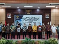 Di Tangan Dingin Ya'atulo Gulo, Pemkab Nias Raih WTP atas LKPD 2021