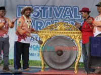 Festival Paralayang Puncak Lanjari Sumenep Berlangsung Meriah