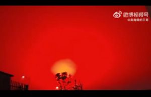 Langit Merah Darah Hiasi Angkasa China, Ada Komentar akan Datang Gempa Selama 7 Hari