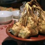 Lebaran Ketupat, Sejarah dan Tradisi Merayakannya