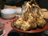 Lebaran Ketupat, Sejarah dan Tradisi Merayakannya