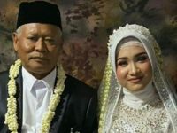 Persunting Gadis 19 Tahun, Kakek Sondani Beri Mahar Fantastis yang Bikin Para Jomblo Iri