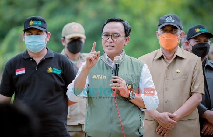 Bupati Mas Tamam Terus Dorong Kesejahteraan Petani Tembakau
