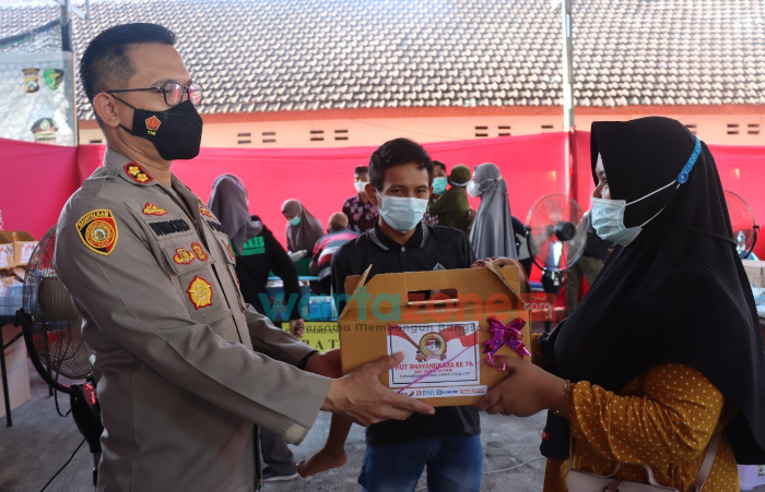 HUT Bhayangkara ke-76, Polres Bondowoso Gelar Khitanan Masal