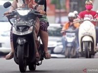 Pengendara Motor Dilarang Pakai Sandal Jepit, Polri: Tidak Ada Sanksi hanya Sebatas Imbauan Keselamatan