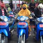 Momen Hardiknas 2022, Bupati Jember Serahkan 30 Unit Motor kepada Pengawas PAUD