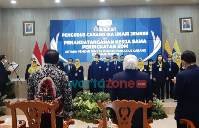 Pemkab Jember MoU dengan Pengurus Cabang Alumni IKA Unair Tingkatkan SDM
