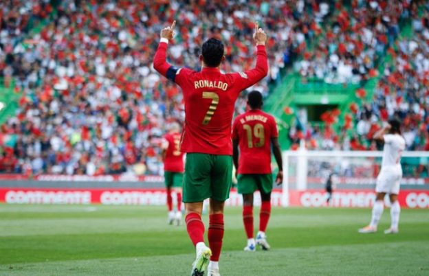 Portugal Semakin Kokoh di Puncak Klasemen Sementara