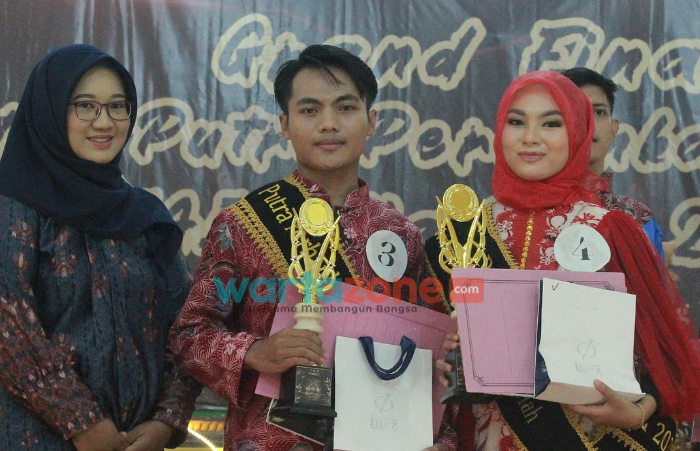 Urip Fahrizal dan Evi Herdiana Terpilih Sebagai Juara Putra dan Putri Perbankan Syariah 2022