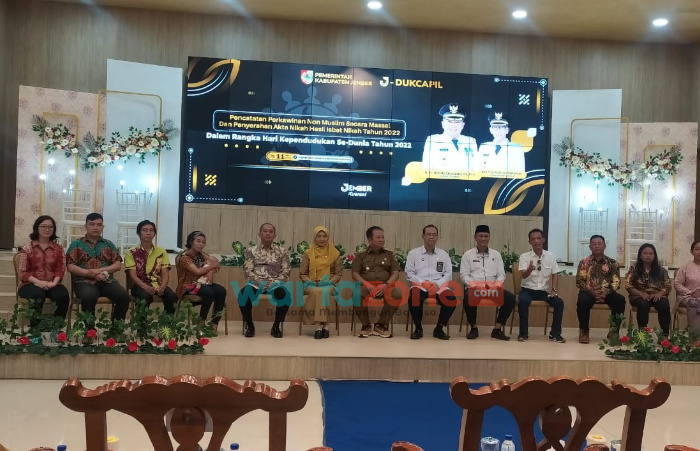 Bupati Jember Mantu, Nikahkan 40 Pasangan Pengantin di Pendapa Wahyawibawagraha