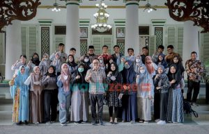 Bupati Pamekasan Minta Calon Penerima Beasiswa Kedokteran Tak Pandang Bulu Melayani Masyarakat