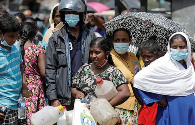 Dilanda Krisis Makanan, Perempuan Srilanka Rela Tukar Ini Untuk Menyambung Hidup