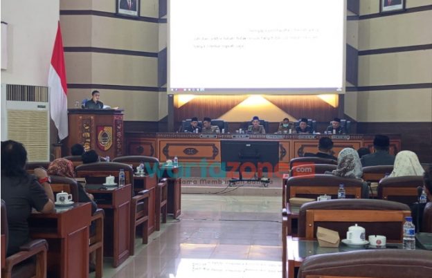 Dukungan Prabowo untuk 2024 Menggema saat Rapat Paripurna DPRD Jember