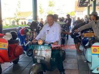 Lepas Rombongan Kover Jember ke Bali, Bupati Hendy Bernostalgia dengan Vaespa