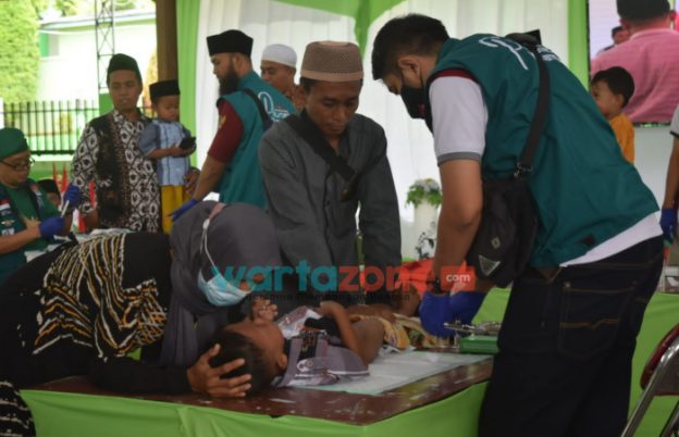 Pesunat Modern Malang Perkenalkan Metode Sunat terbaru Super Ring di Ponpes Nurul Islam