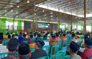 Ribuan Santri Lintas Generasi Hadiri Haul Pendiri Ponpes Nurul Islam Karangcempaka