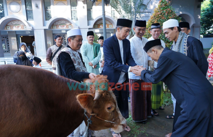 Salat Idul Adha di Masjid Raya Bogor, Dedie Rachim_ Momentum Meningkatkan Kebersamaan dalam Keberagaman