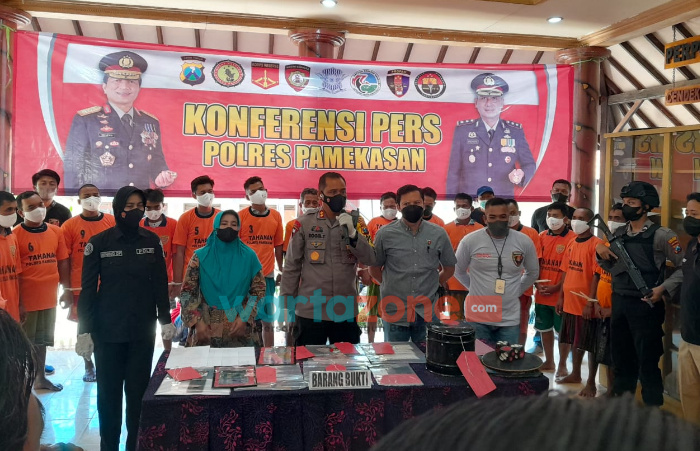 Belasan Pelaku Judi di Pamekasan Ditangkap