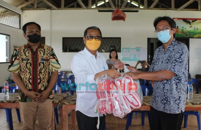 Bupati Nias Sambangi Panti Asuhan Kinderdoff dan Abdi Pusaka Indonesia