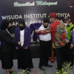 Hadiri Wisuda Siswa Institut Amitya, Bupati Sumenep Minta Kerja Sama Pendidikan Perhotelan Berlanjut