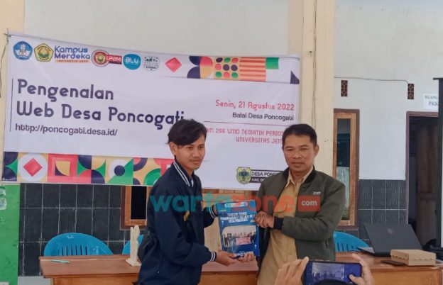 KKN Unej Akui Program Pembuatan Website Baru Untuk Desa Poncogati Merupakan Saran Dari Camat
