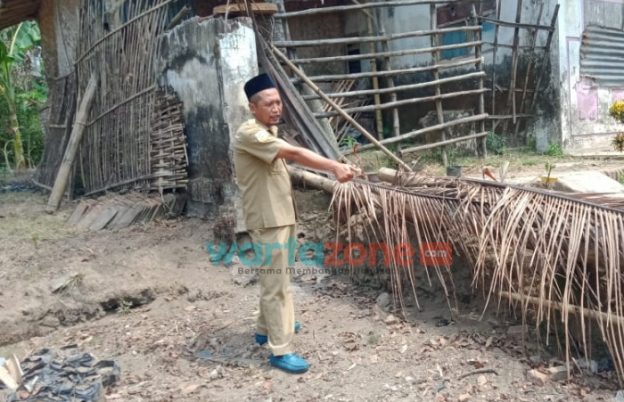 Kades Mengen Bondowoso Luruskan Perusakan Pabrik Batako