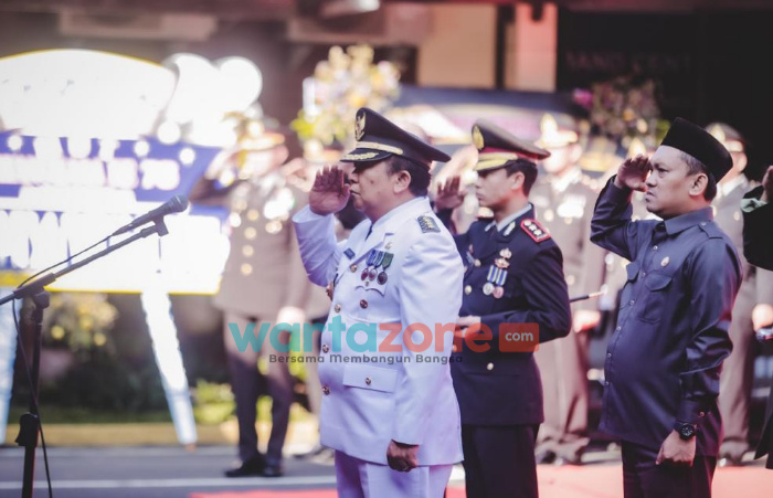 Bupati Hendy Pimpin Upacara Hari Bhayangkara ke-76