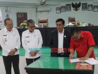 Bupati Nias Sampaikan Nota Keuangan Raperda Perubahan APBD 2022