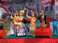 Cara Warga Perumahan di Jember Tanamkan Cinta Tanah Air Lewat Tarian Kolaborasi Daerah