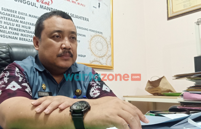 Foto: Kepala Dinsos P3A Sumenep Achmad Dzulkarnain, ditemui di kantornya, Kamis (22/9/2022).