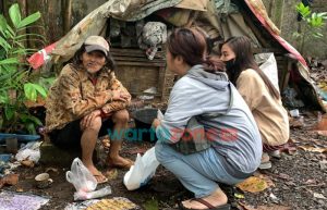Kakek Pemulung Tinggal di Bekas Hutan Jati Kota Jember, Relawan Upayakan Dipindah ke Tempat Layak